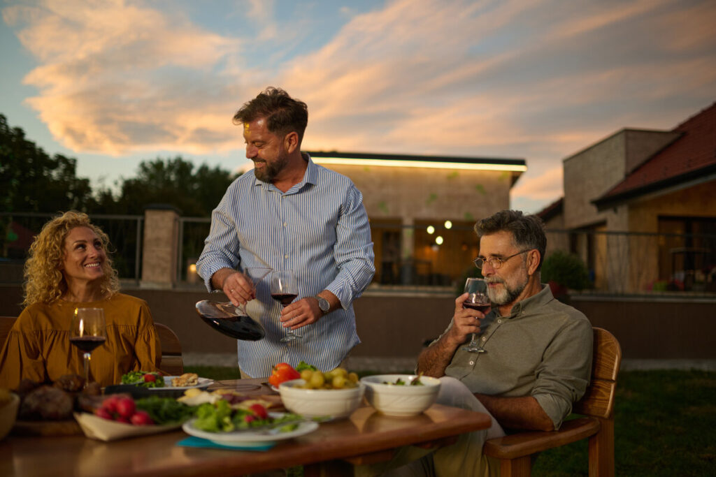 A Local’s Guide to the Best Eateries in Meadows of Winterset: Lee’s Summit’s Hidden Dining Gem